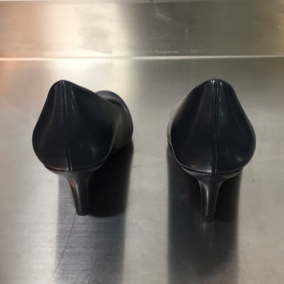 New No Box Easy Street High Heels With Memory Foam - Picture 5 of 6